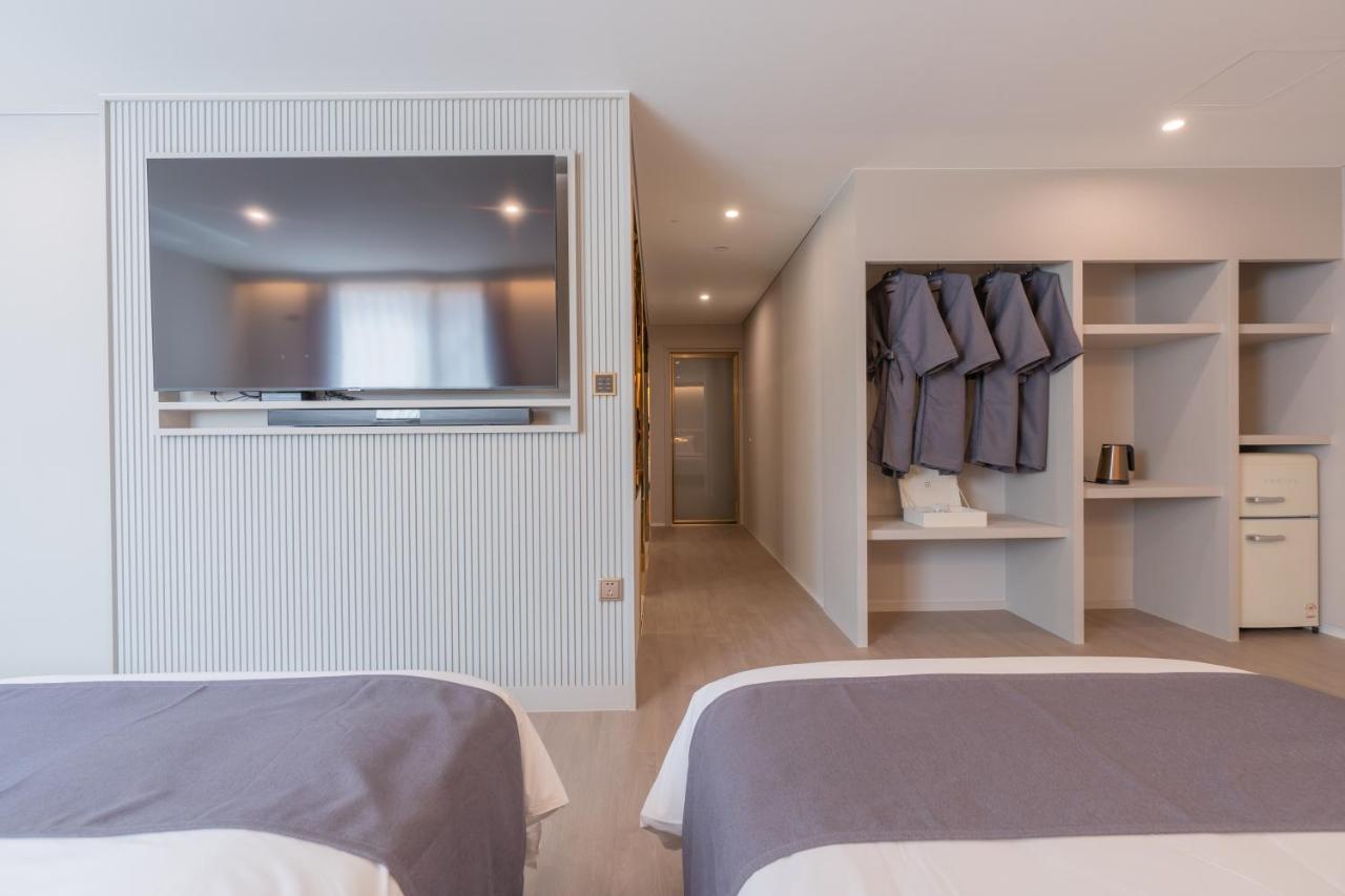 Denbasta Central Hotel Seomyeon Pusan Zewnętrze zdjęcie