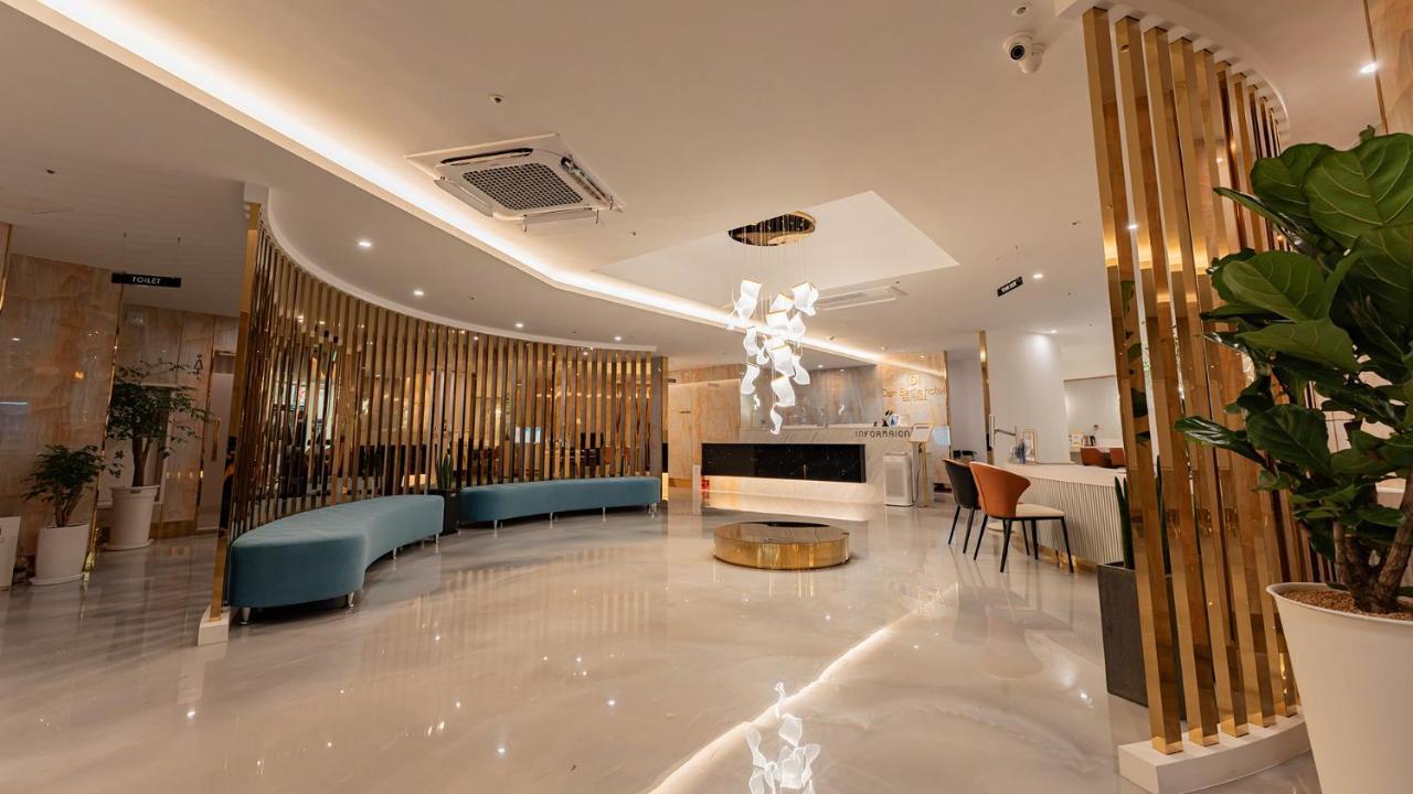 Denbasta Central Hotel Seomyeon Pusan Zewnętrze zdjęcie