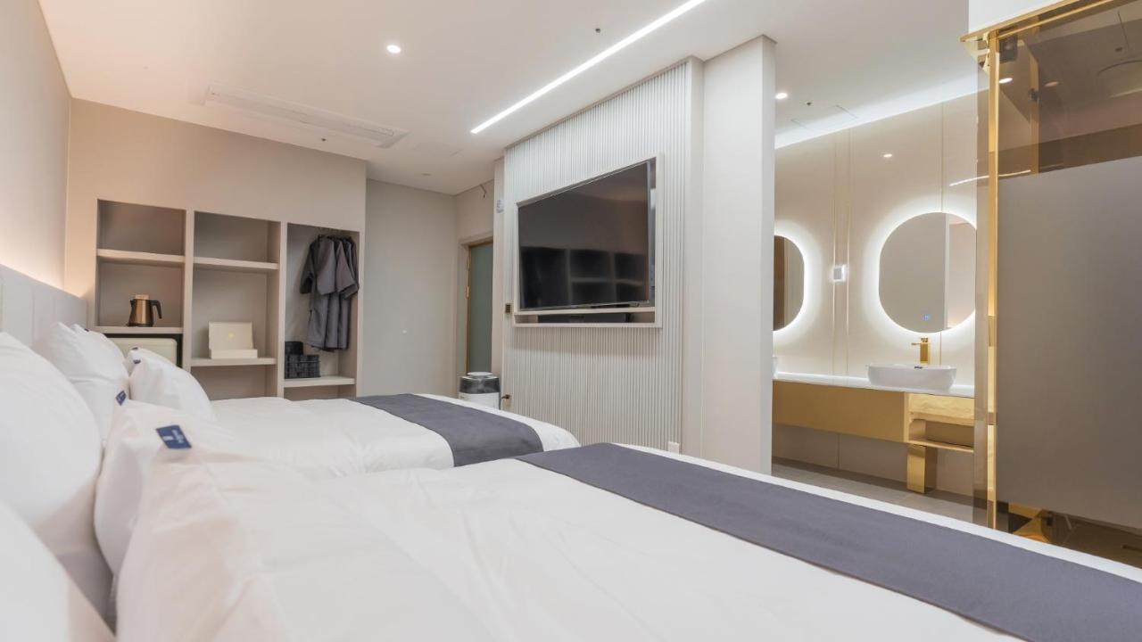 Denbasta Central Hotel Seomyeon Pusan Zewnętrze zdjęcie