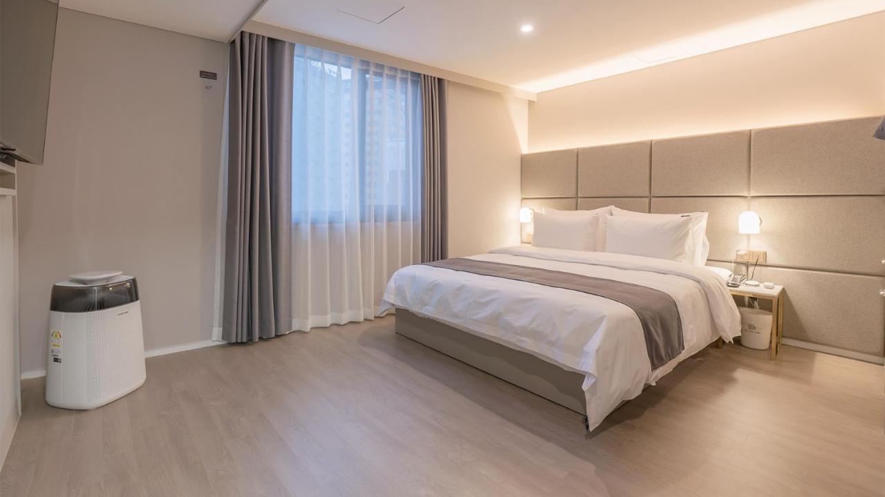 Denbasta Central Hotel Seomyeon Pusan Zewnętrze zdjęcie