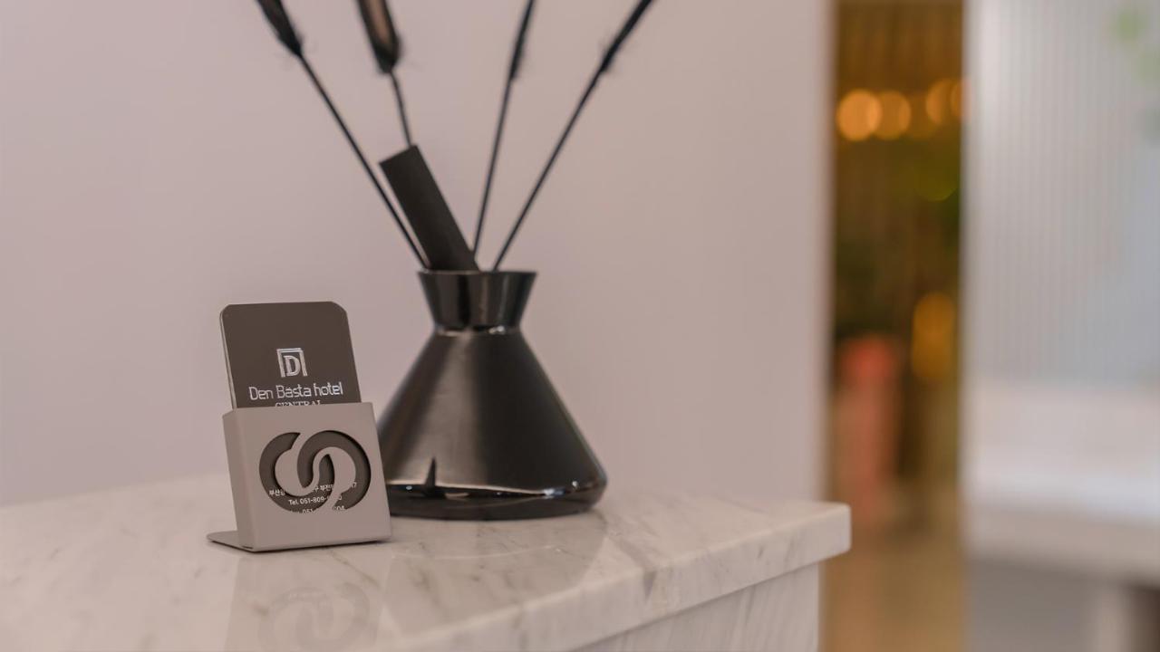 Denbasta Central Hotel Seomyeon Pusan Zewnętrze zdjęcie